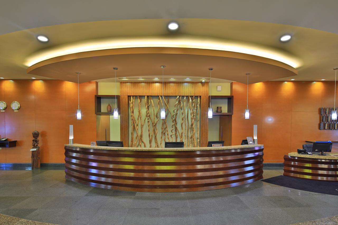 Guam Plaza Resort Tumon Buitenkant foto